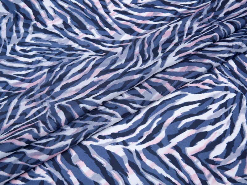 Wykazana na równinująca tkanin