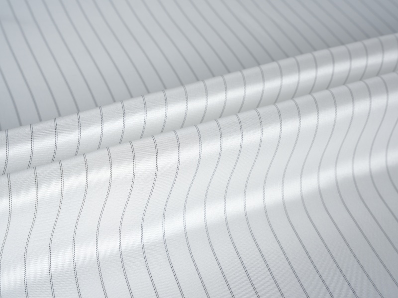 Tkanina podszewki z przędzą poliestrową