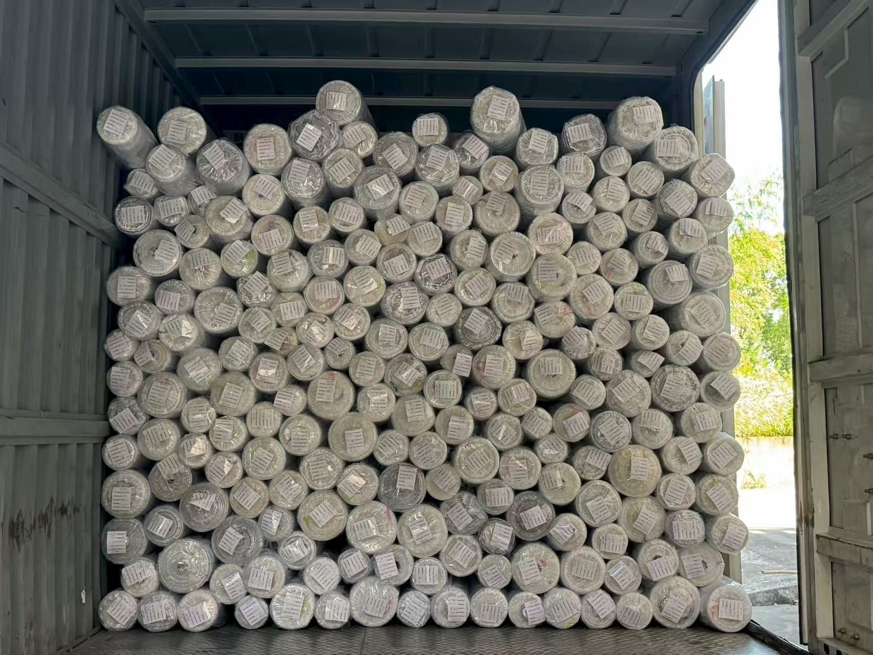 Niestandardowa podszewka rękawa